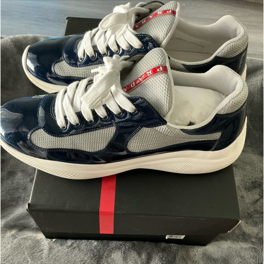 Prada Americas cup sneakers sz9 Authentic